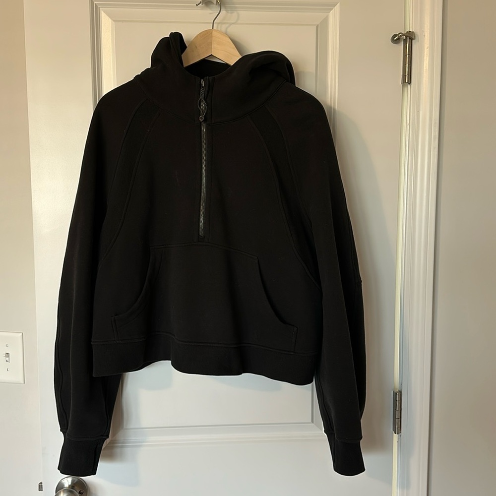 Lululemon Scuba